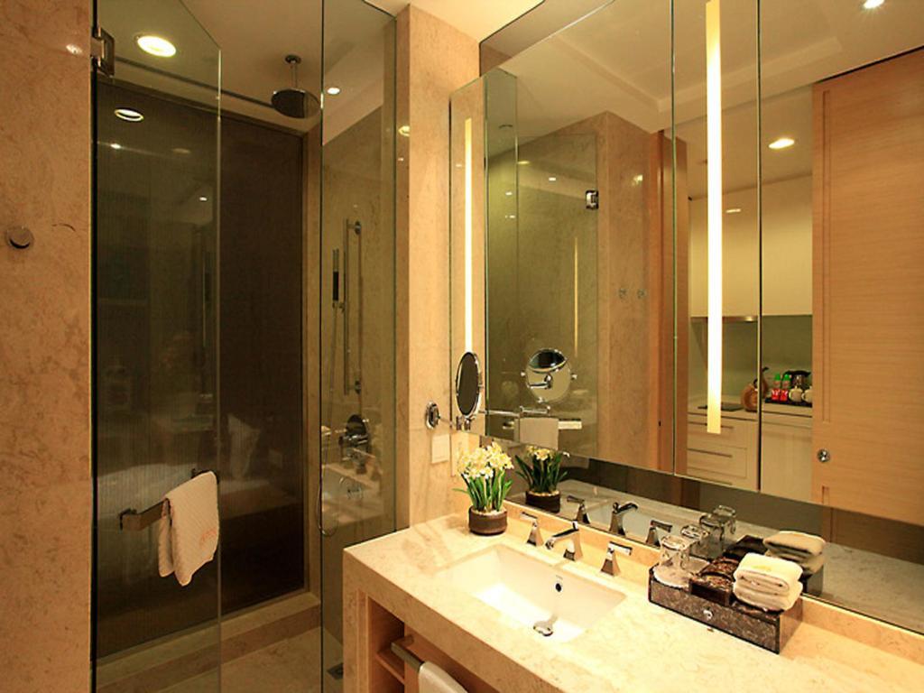 Heefun Apartment Gz -Poly World Trading Center-Walking Distance To Canton Fair Bilik gambar